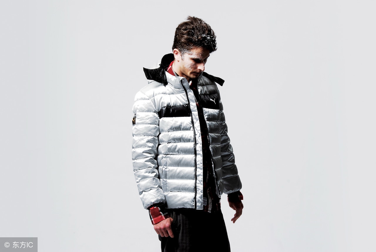 白鸭绒和灰鸭鹅绒哪个好,灰鸭绒和白鸭绒以及鹅绒的区别