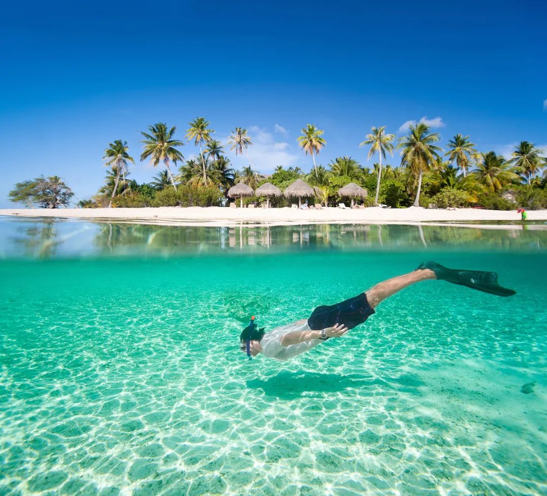全球最适合蜜月旅行十大海岛,十大海岛度假胜地
