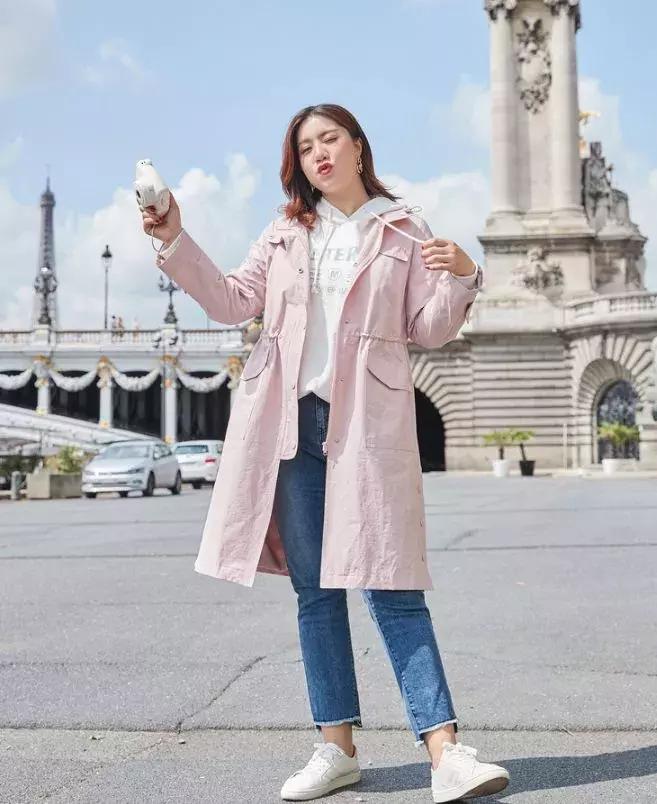 胖女孩穿搭指南，教你微胖女生怎么穿最显瘦