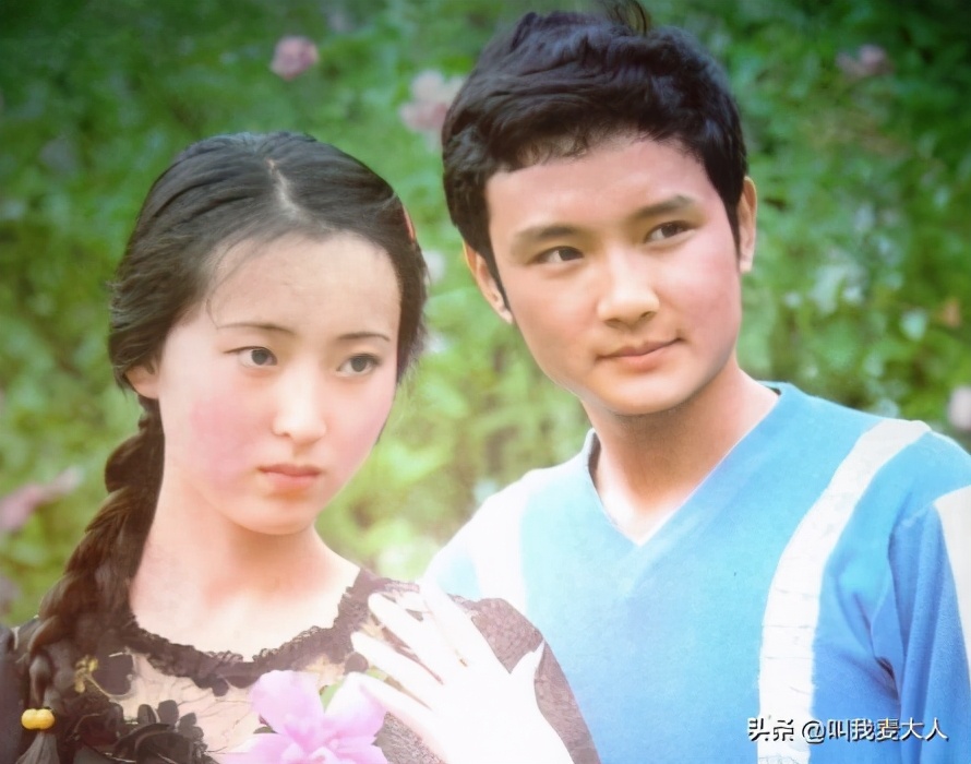 欧阳奋强为何能脱颖而出演贾宝玉,欧阳奋强贾宝玉塑造经典