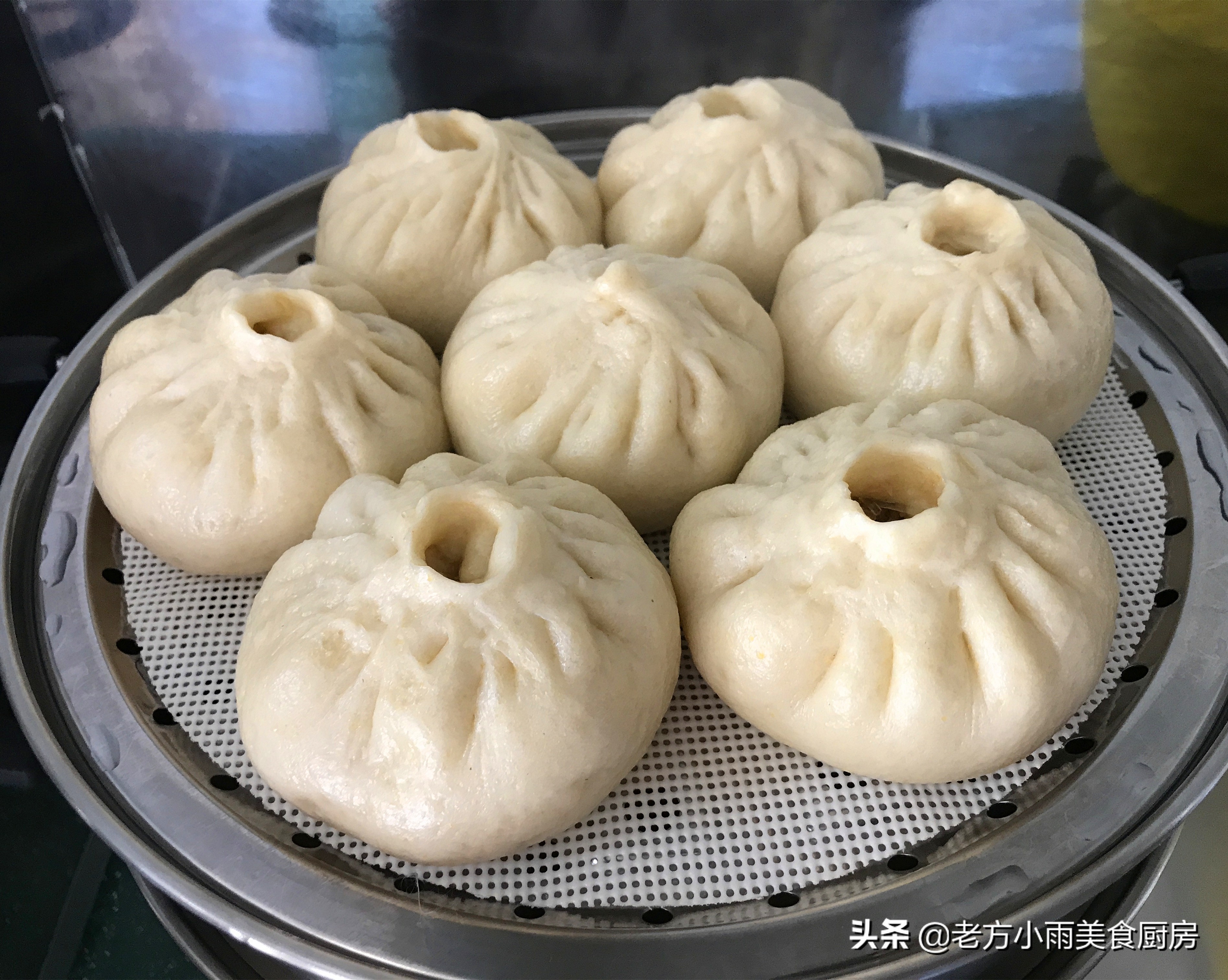 胡萝卜肉鸡蛋粉丝包子馅做法大全,芹菜猪肉粉丝包子馅怎么调最好吃