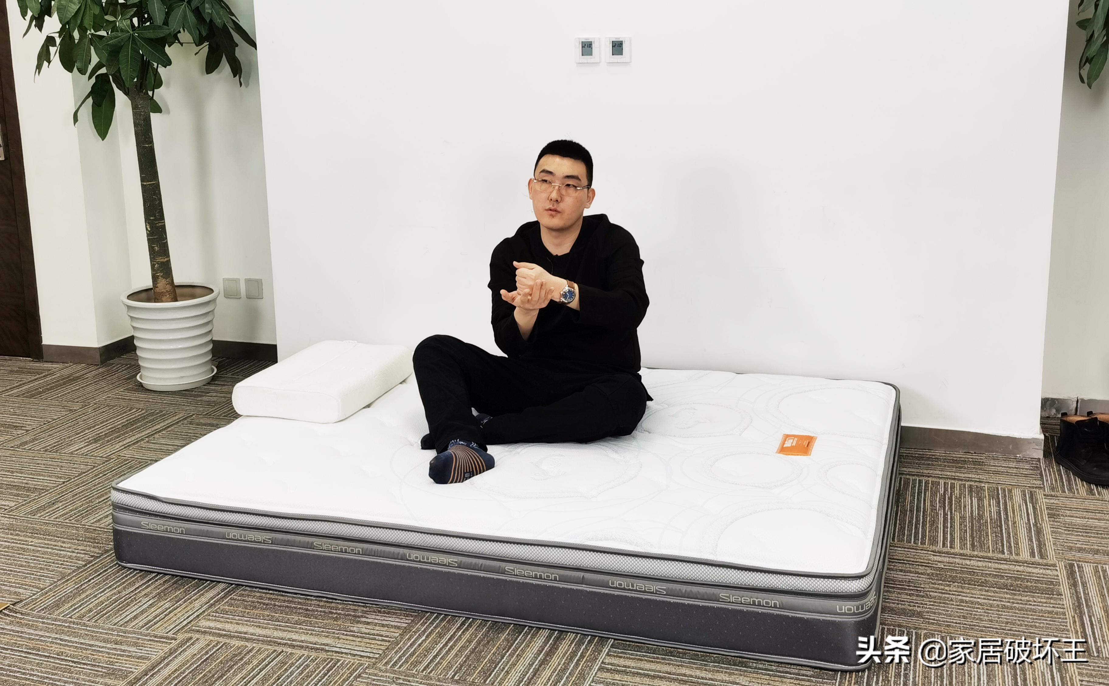 喜临门黄麻和椰棕床垫区别,喜临门黄麻床垫里面白色的是什么