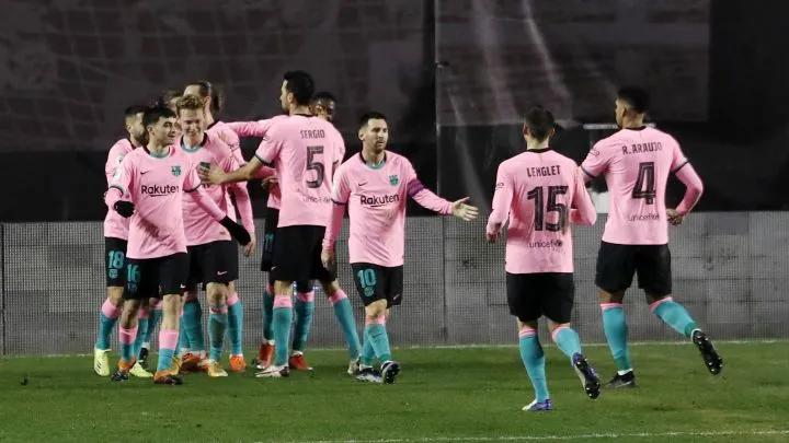 红蓝勇士，不惧电闪雷鸣