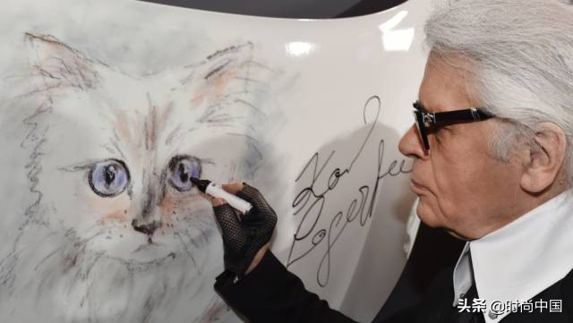 买不起香奈儿包包还可以买什么,买不起系列香奈儿