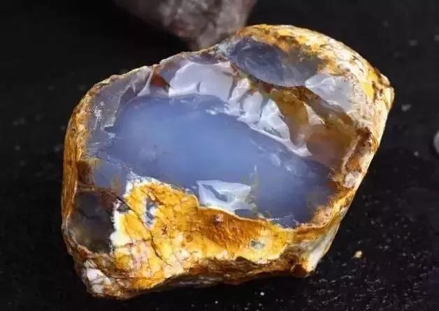 玩玉的人必备的东西,玩玉之人最深度解析