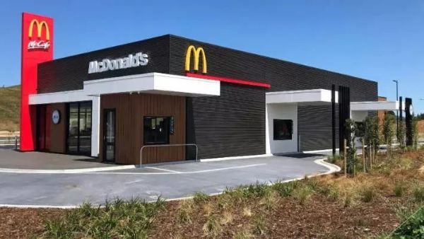 新西兰开一家麦当劳，年收入竟达1000万纽币，比中彩票还高，了解一下？