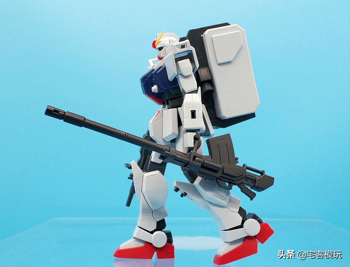 模玩机设：“爱娜，我喜欢你！”HG新生陆战型高达