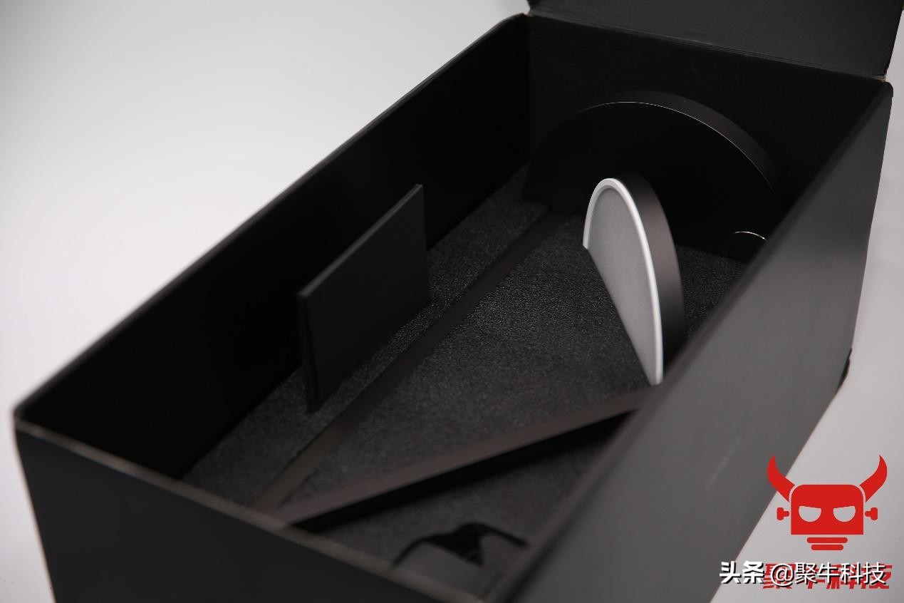 thinkplus台灯,thinkplus自然光谱台灯