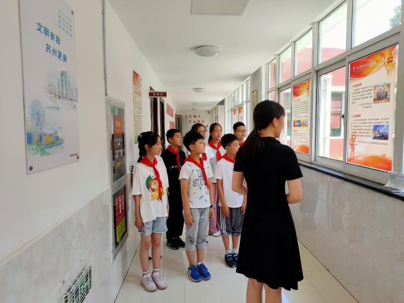 苏州高新区长江小学校：“微课堂”传颂中国精神