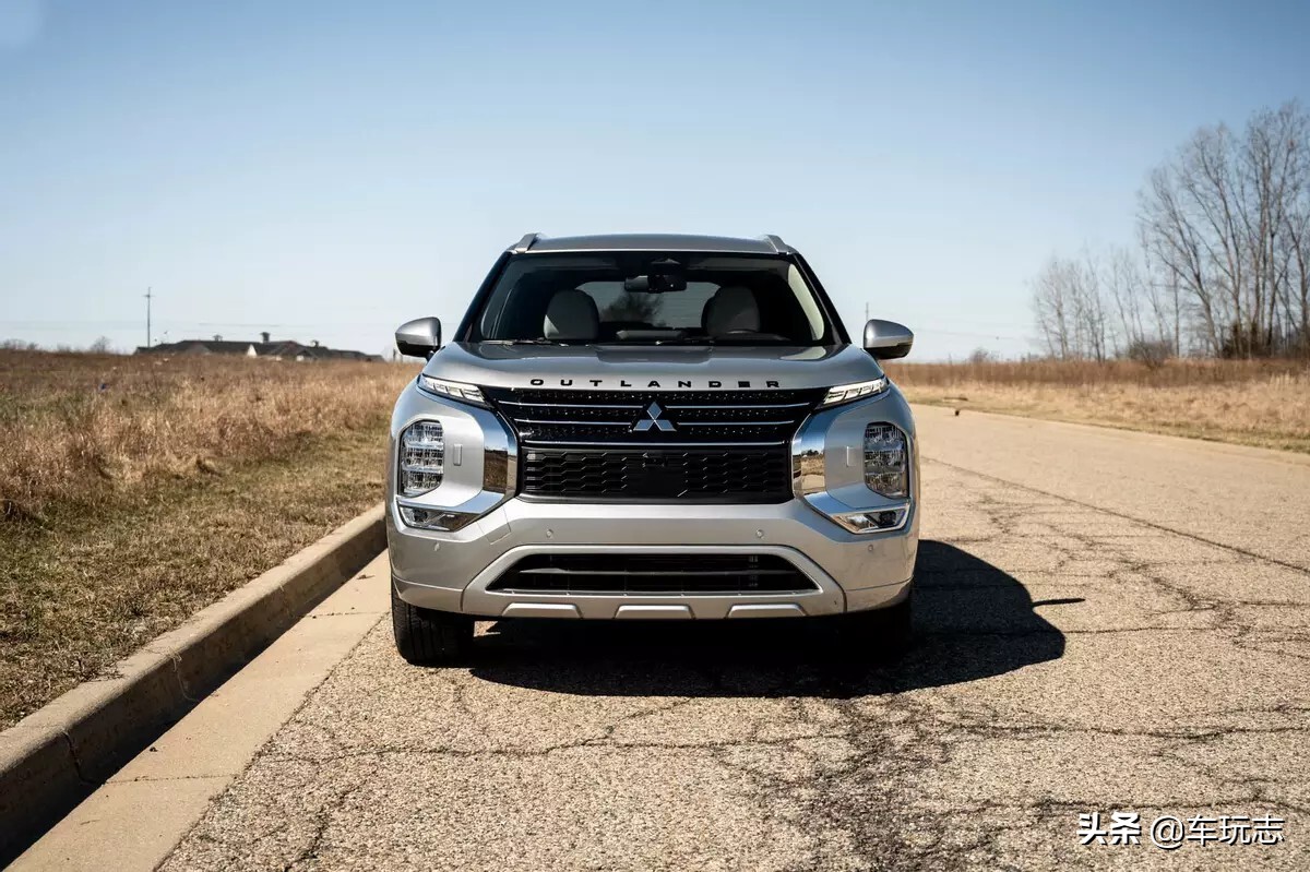 2021款三菱欧蓝德改款后,2020款三菱欧蓝德有哪些改变