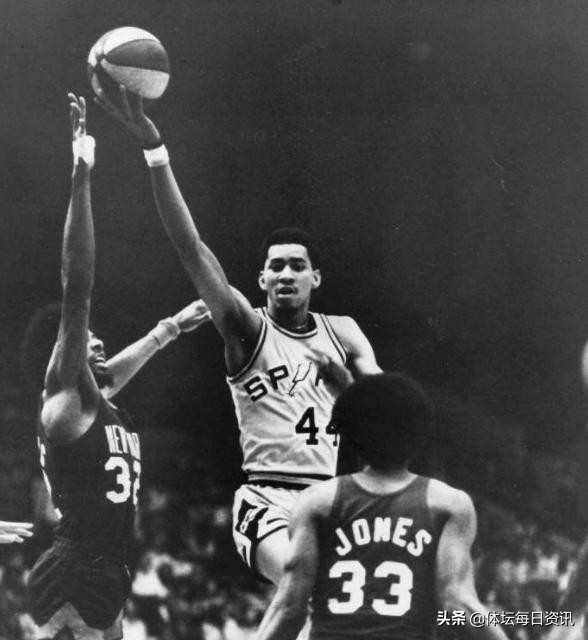 美媒评选nba史上十大招牌动作,nba美媒评选十大控卫