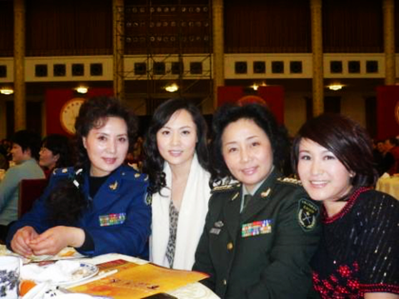 64岁庞敏：《小字辈》演小方，《渴望》饰田莉，后来息影为哪般