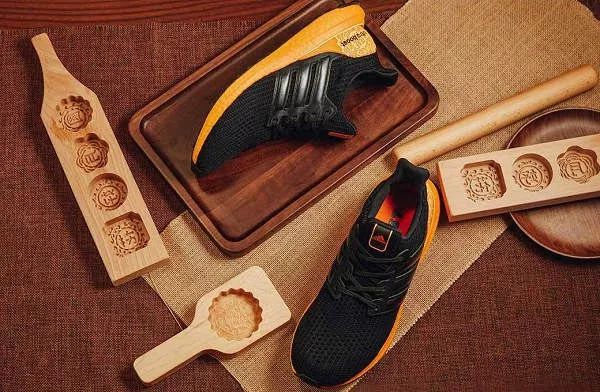 yeezy鞋子买大一点,yeezy最新发布篮球鞋