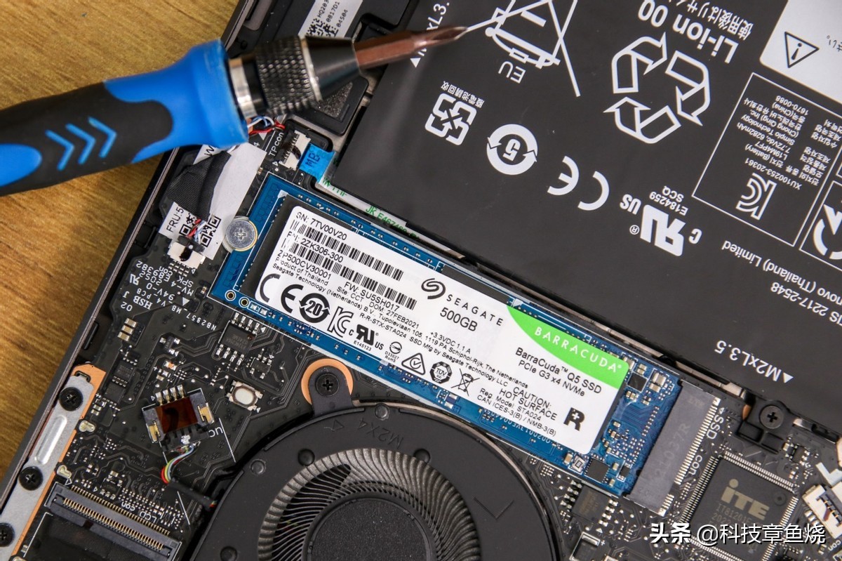 希捷酷鱼q5m.2tlc高速固态,希捷酷鱼5代硬盘