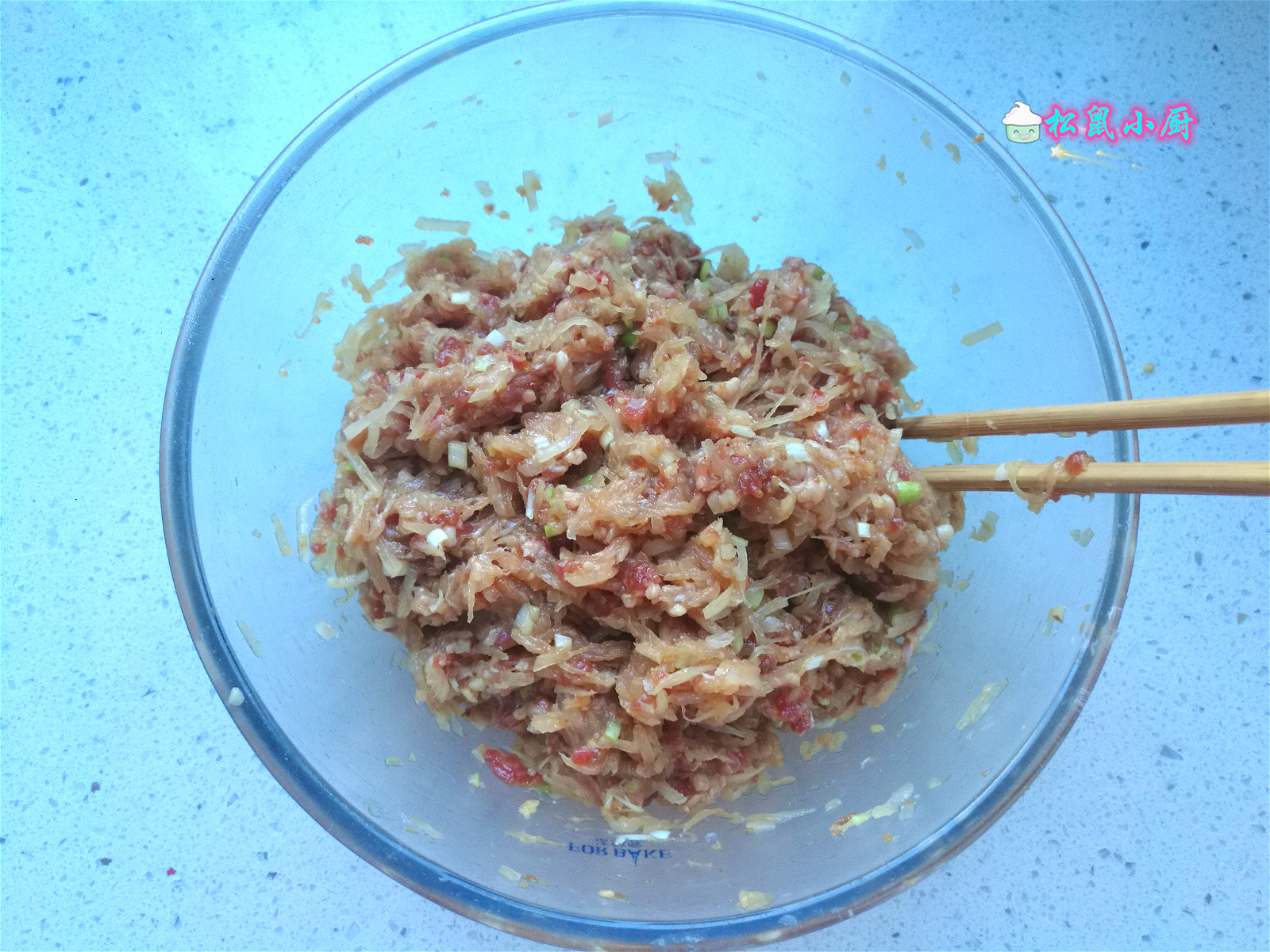 婆婆蒸的大包子真好,蒸大包子比较软的方法