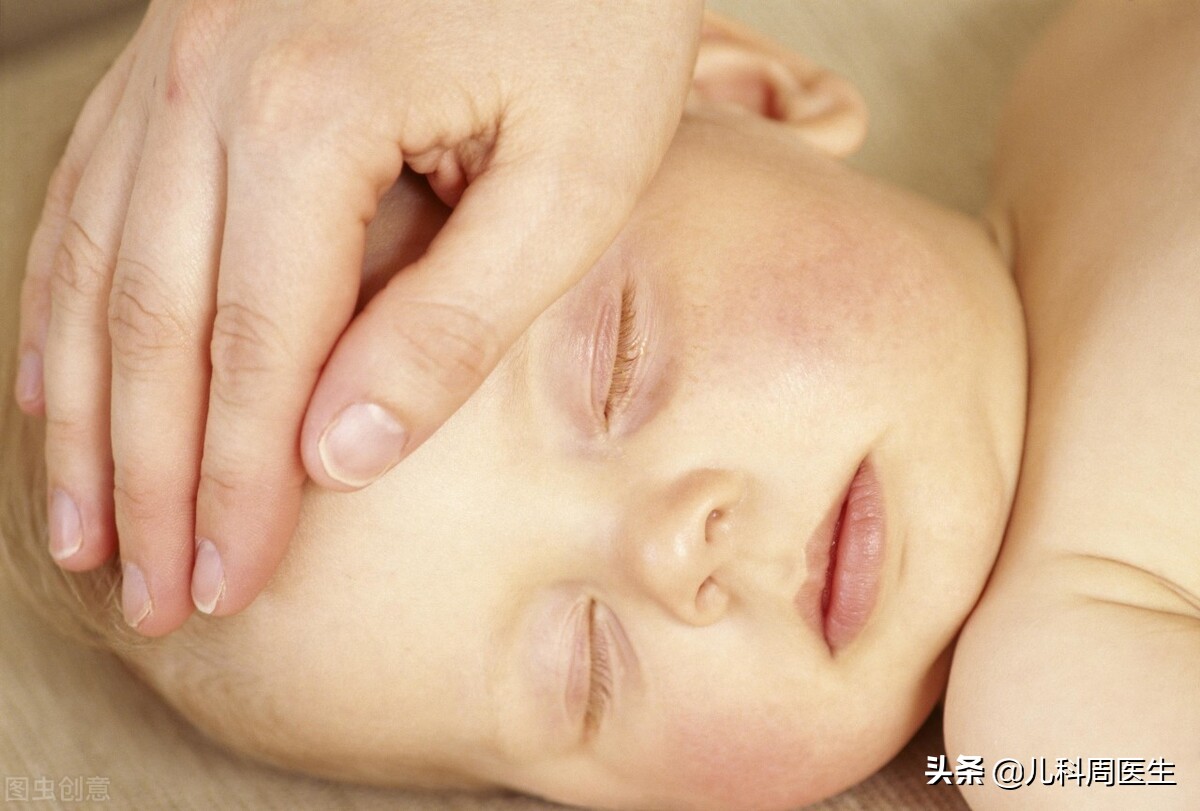 别小瞧孩子,孩子有点低热要不要看医生