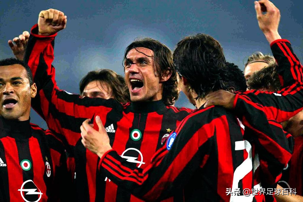 马尔蒂尼和内斯塔上场的动图,马尔蒂尼错失大力神杯