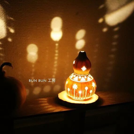 日本主妇用葫芦做灯,一个卖出1000高价:精致的手作真值钱