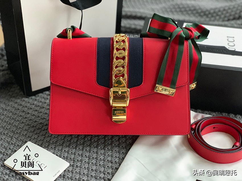 古驰gucci包包街拍,古驰gucci官网旗舰店包包最新款