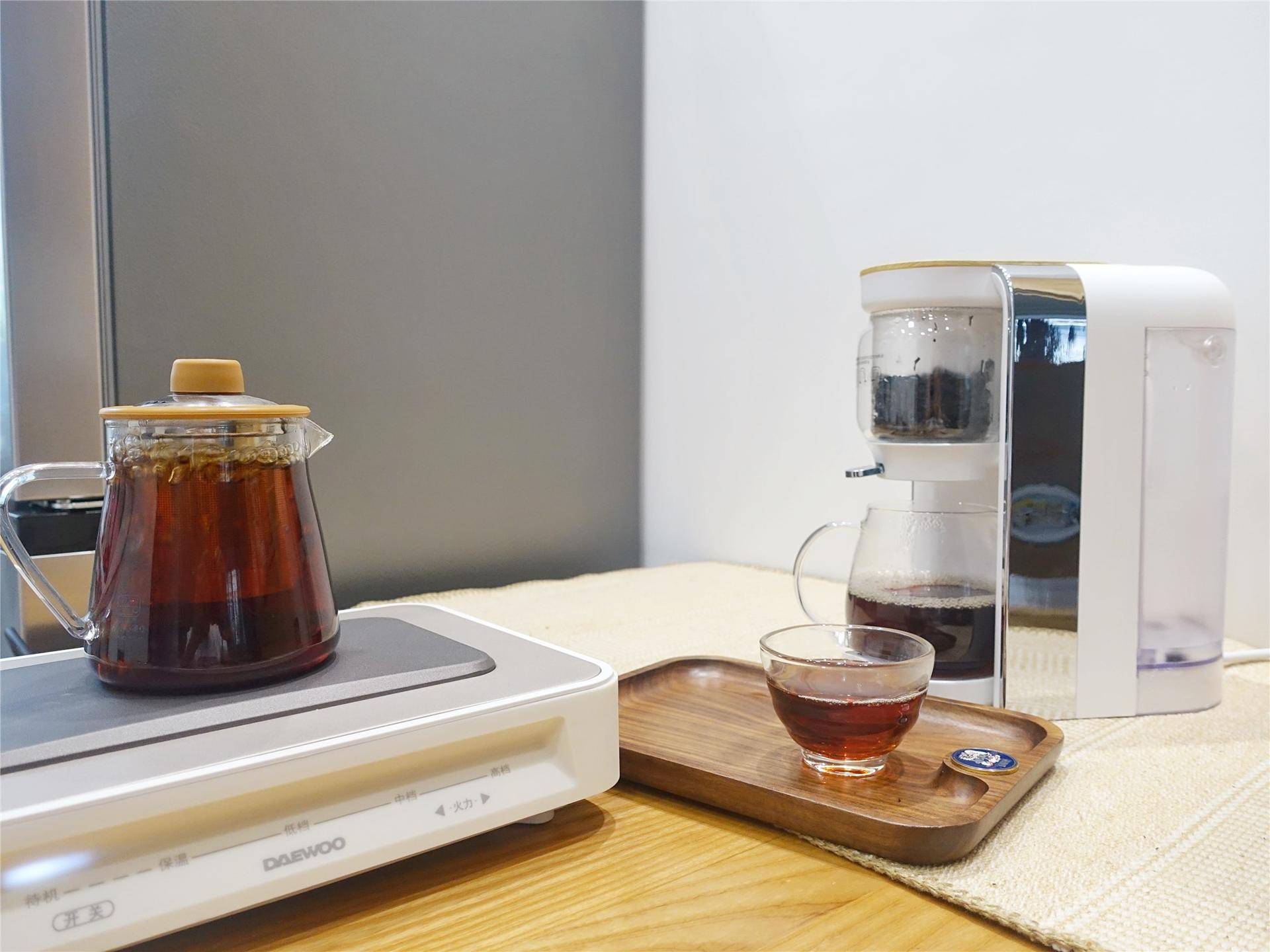 速热饮水机跟茶吧机哪个更实用,即热式茶饮机怎样使用