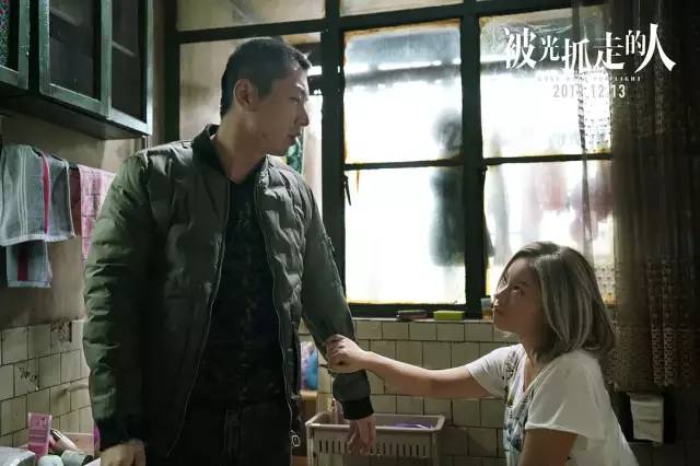 黄渤主演现实科幻新电影官宣,黄渤的电影科幻片