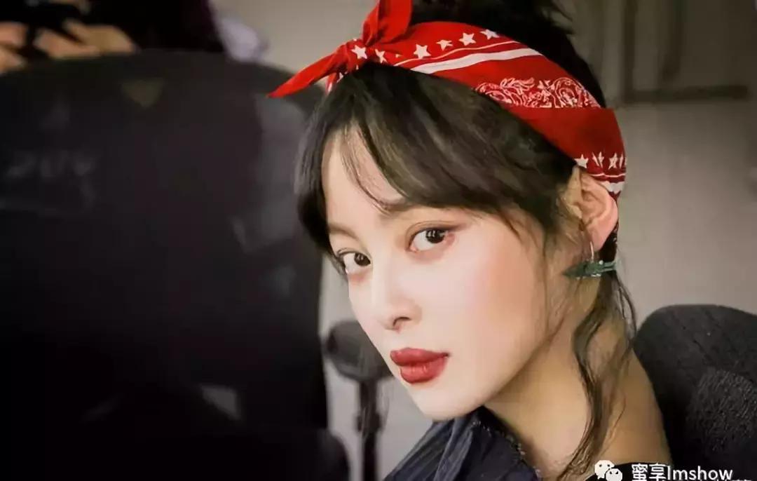 今年流行的饰品都有哪些款式,饰品有哪些风格可以介绍