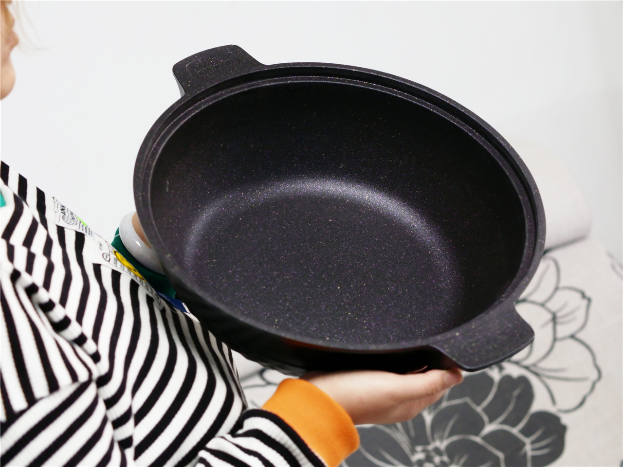 帝伯朗钛金多用深煎锅,帝伯朗和钛金多用锅