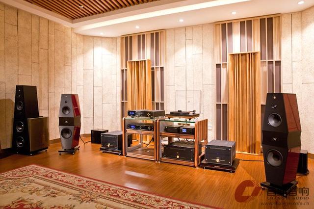 拆解国外大品牌蓝牙音箱,英国贵族1sc音箱拆解