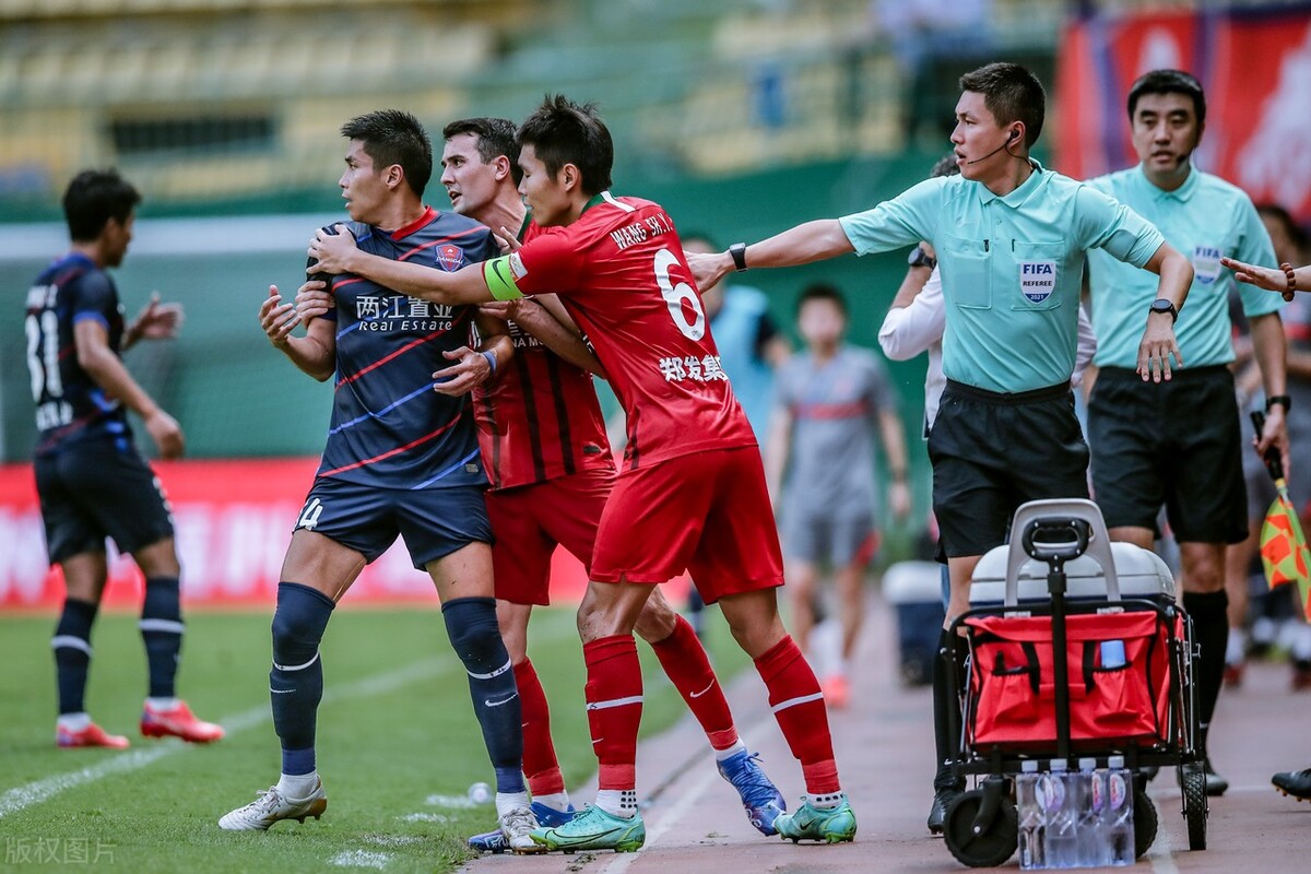 卡兰加破门河南建业扳回一城,哈维尔指导建业对国安取胜