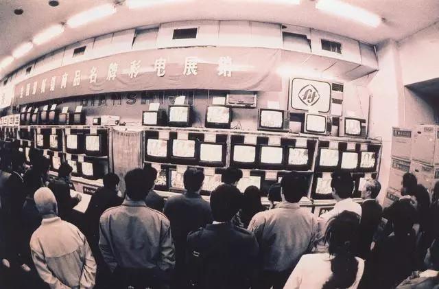 90年100元人民币购买力,不同年代100元人民币可以买什么