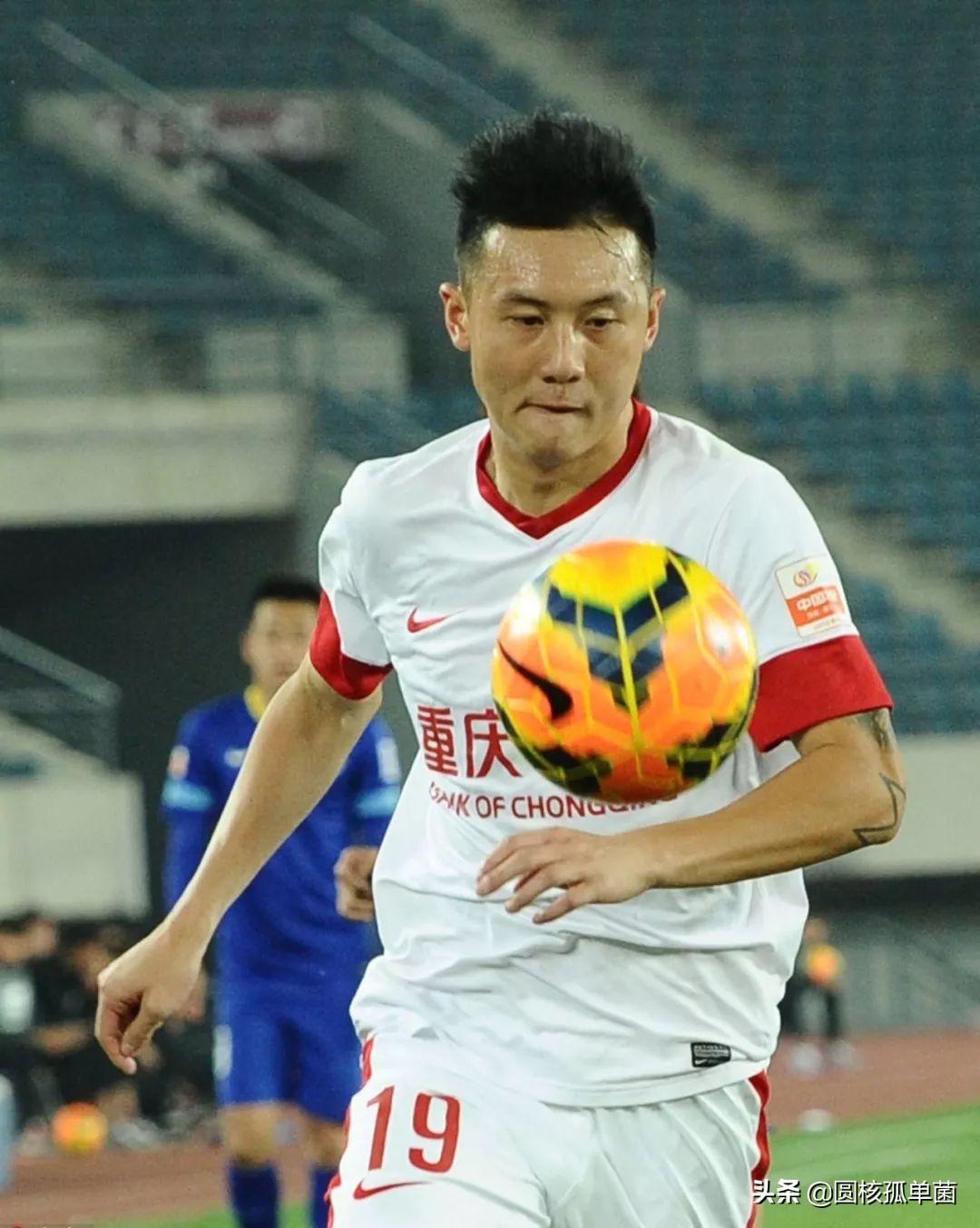 冯劲为什么能踢中超,u23冯劲现状