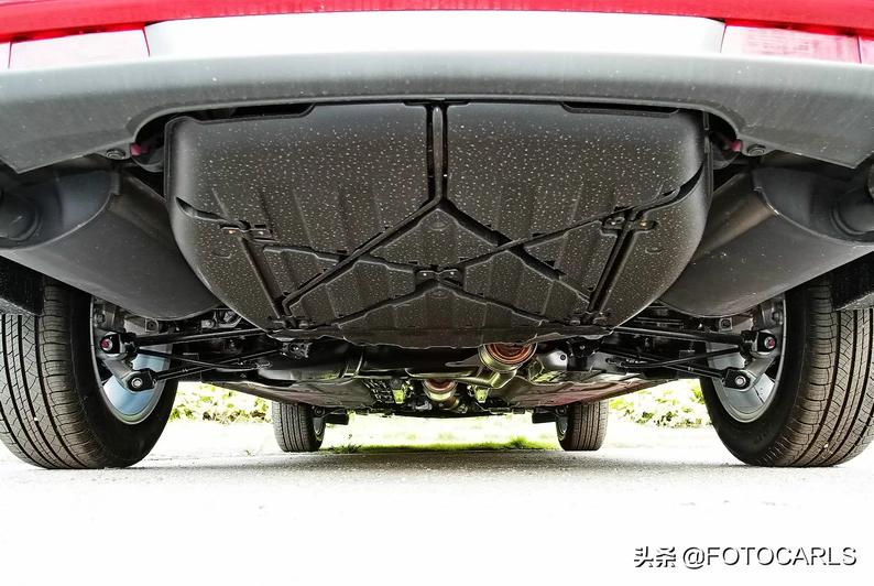 本田歌诗图2.4豪华版价格,本田歌诗图车型对比