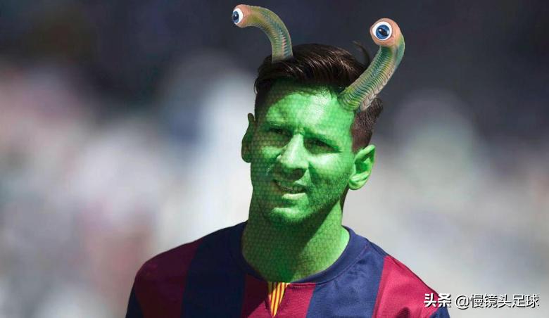 梅西广告牌被踢飞大型纪录片,梅西被抛向空中