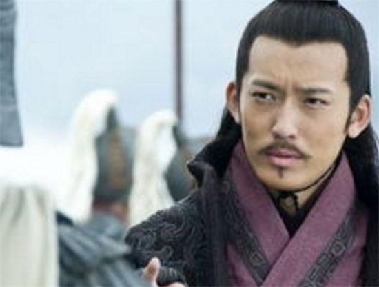 周瑜和孙策为什么都是英年早逝,江东的小霸王孙策英年早逝