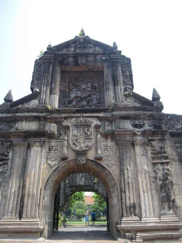 菲律宾怎么看马尼拉贫民窟,菲律宾马尼拉什么样