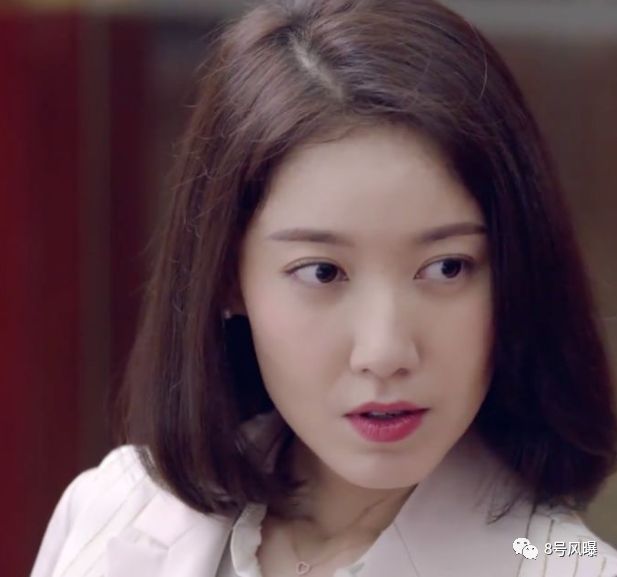 住江景房还开奥迪A8？“假公关”黄轩佟丽娅被现实啪啪打脸了