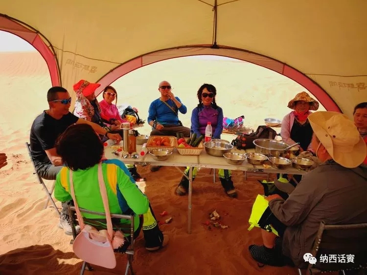 叶紫被雷劈穿越到异界,关于叶紫的穿越小说