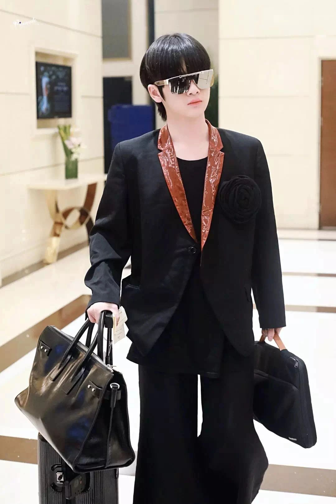 周震南被吓到,看周震南reaction反应