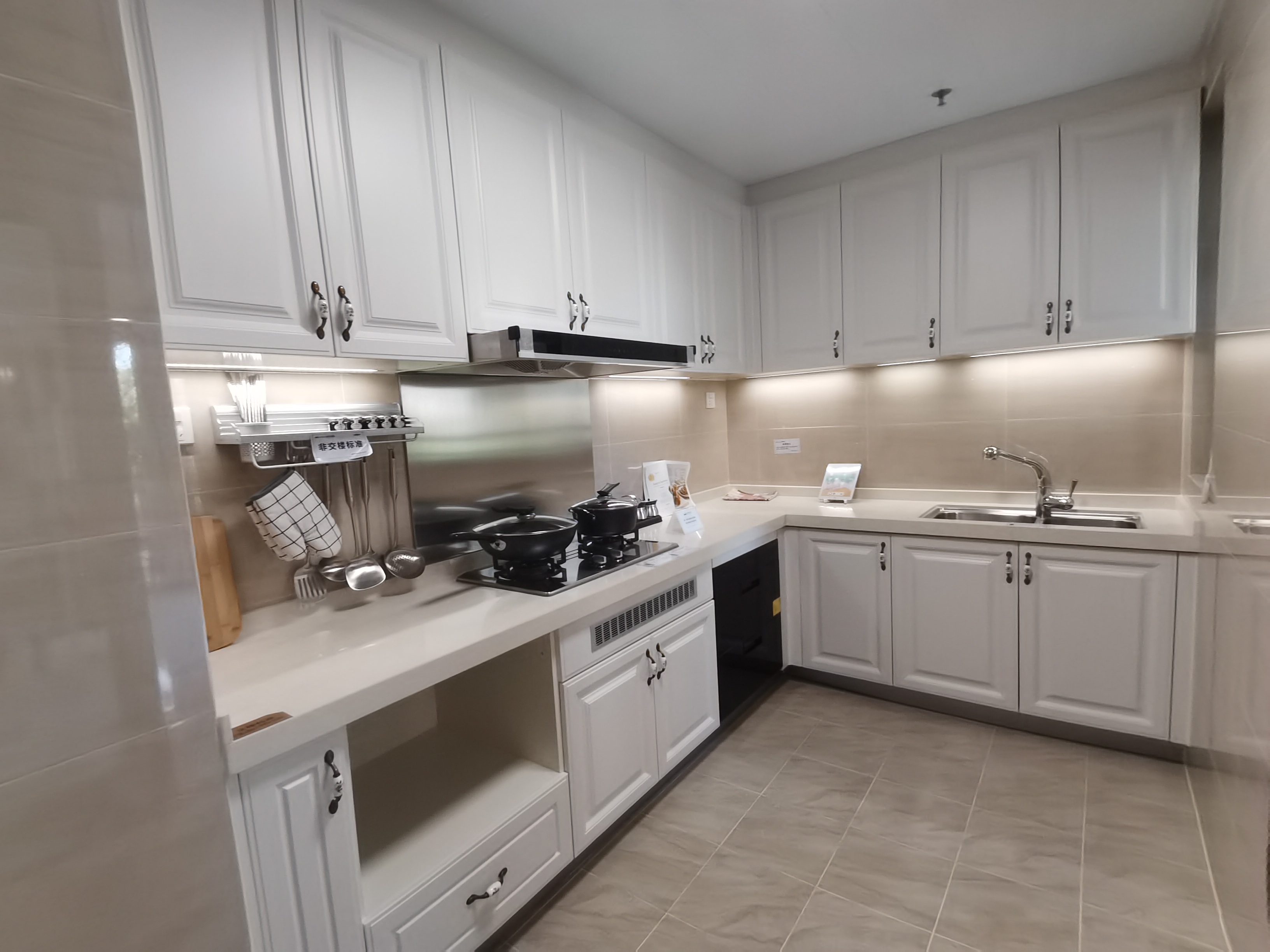 普通燃气灶红火锅底黑怎么办,不黑锅底的燃气灶猛火灶家用