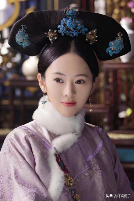 童谣前半生的演艺之路忐忑,后半生终靠自己的努力获得了认可