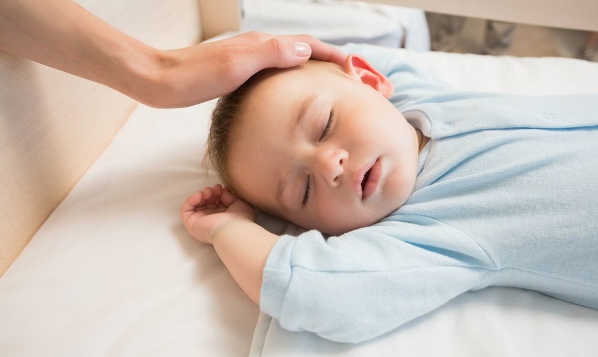 1-3岁宝宝睡眠规律,1岁宝宝的睡眠规律