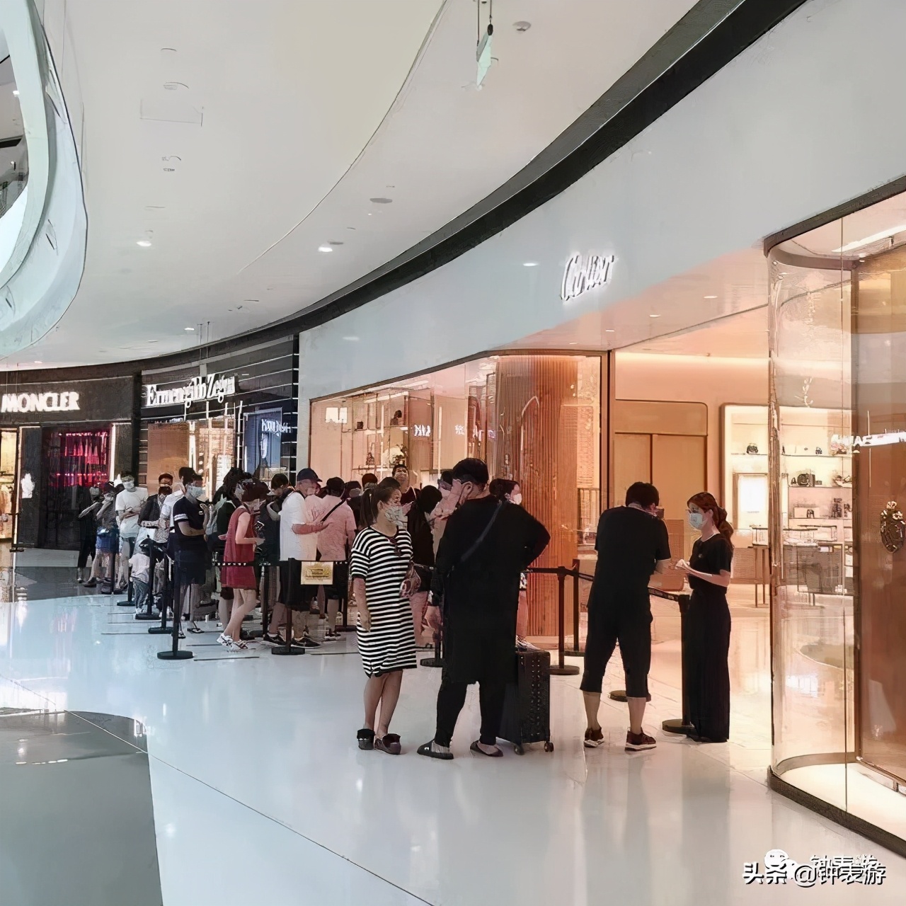 一万多在三亚免税店买什么样的表,三亚免税城买包划算吗