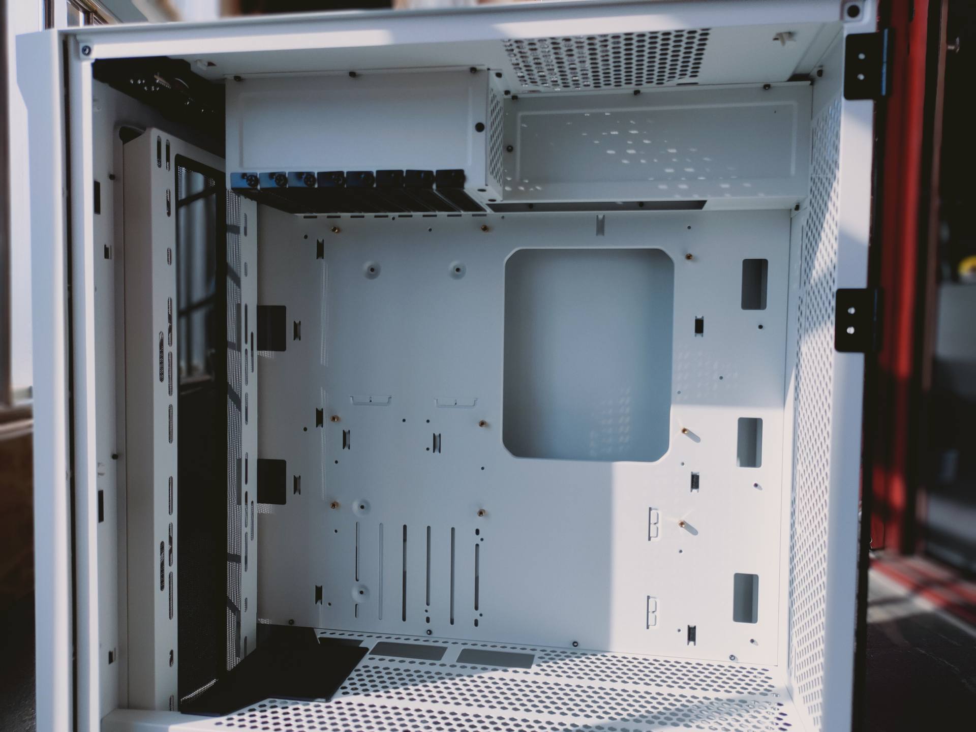 鑫谷开元t1装机视频,鑫谷开元t1机箱怎么样