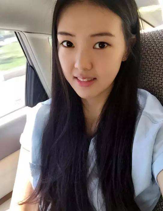 中国女排奥运冠军张常宁康复训练,女排张常宁有孩子了吗