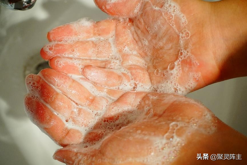 洗发水推荐控油蓬松去头皮屑男生,男士洗发水排行榜第一名去屑止痒