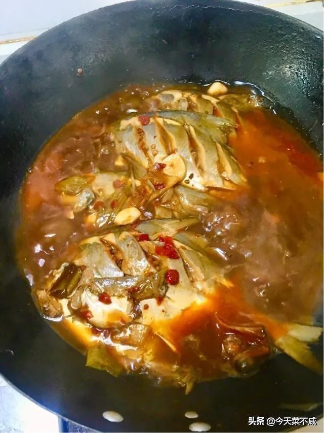 饭店大厨做平鱼最好吃的做法,美食平鱼的制作