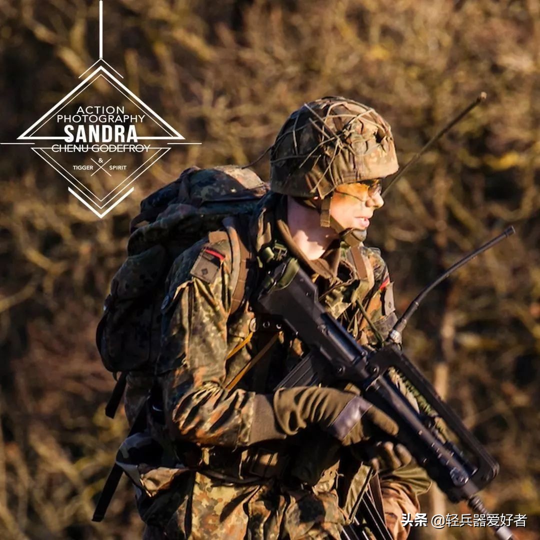 法军换装轻*器武**！GLOCK17手枪，SCAR*击狙**步枪成为新一代制式装备