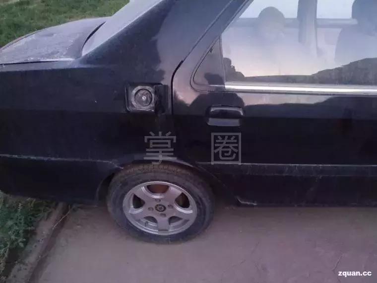 NO.869：阿克苏这台僵尸车快要被拆完了，车主不来认领吗？