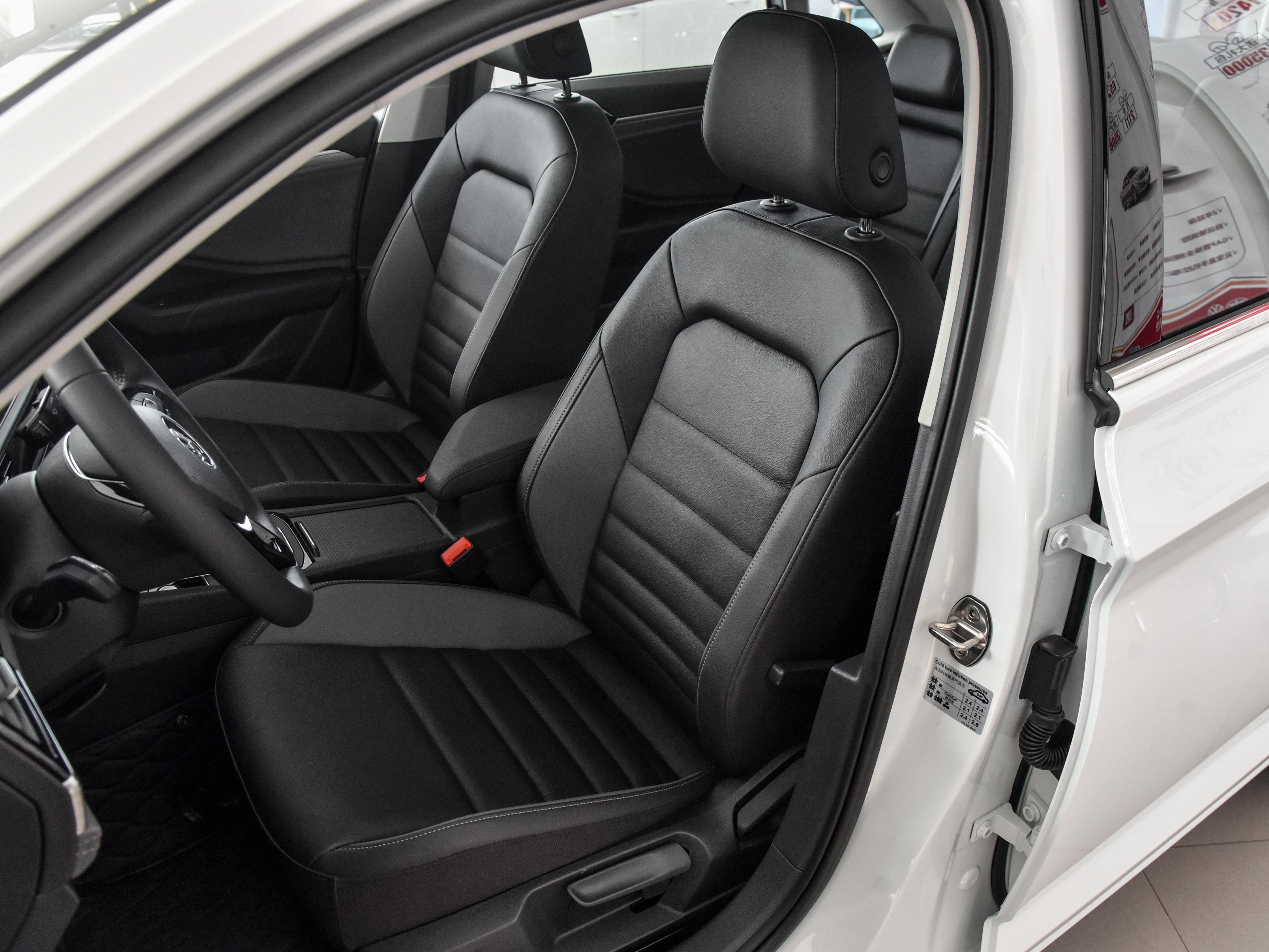 低油耗大空间性价比高家轿,低油耗大空间大众