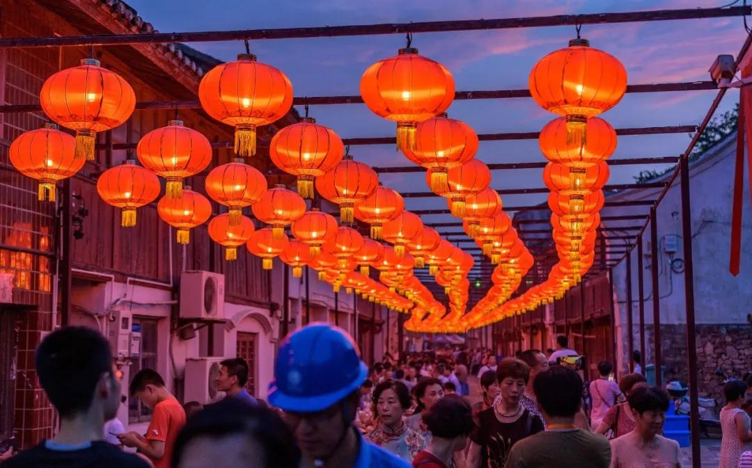 晨昏暮色正苏醒，这是我爱的舟山